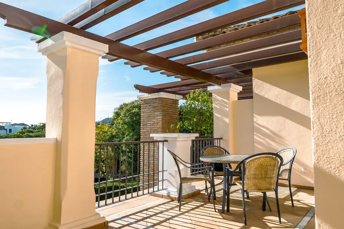 ce471467-1a80-4c7c-9b1b-89467ed5b939