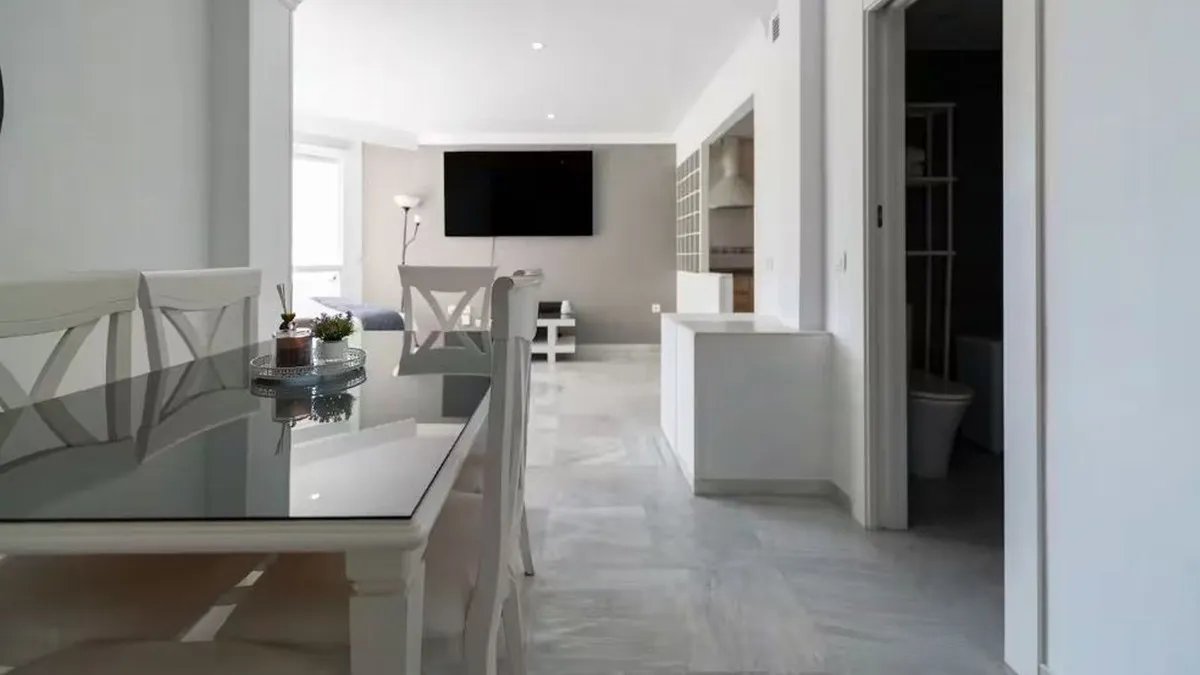 f0bd4fd3-706b-46e6-bae8-9a503afdb519