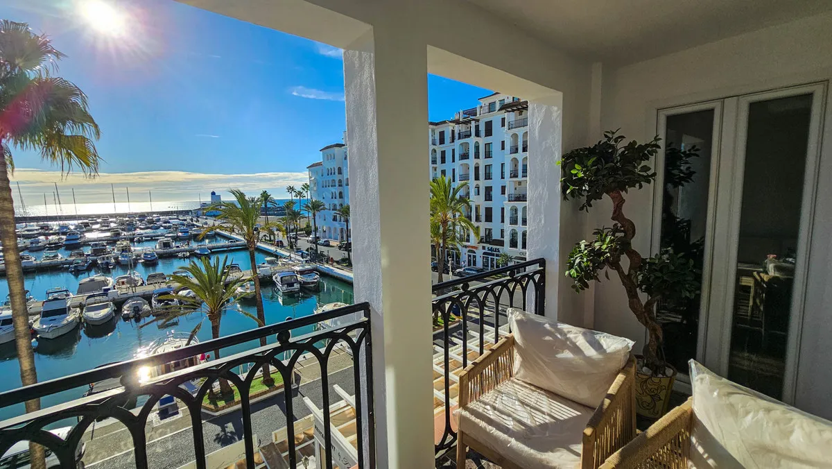 101d4ed7-90e4-4727-bc16-8e21b349602e