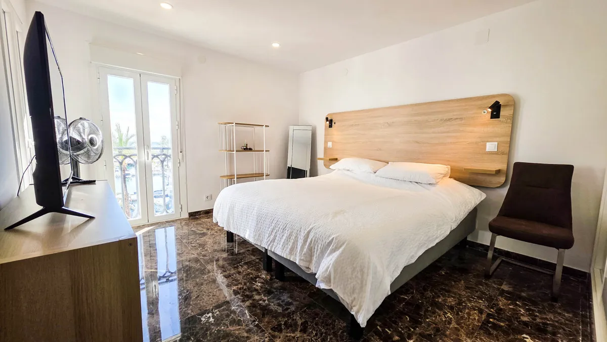 250d616a-9701-4b78-ace4-f6178e6a3d09