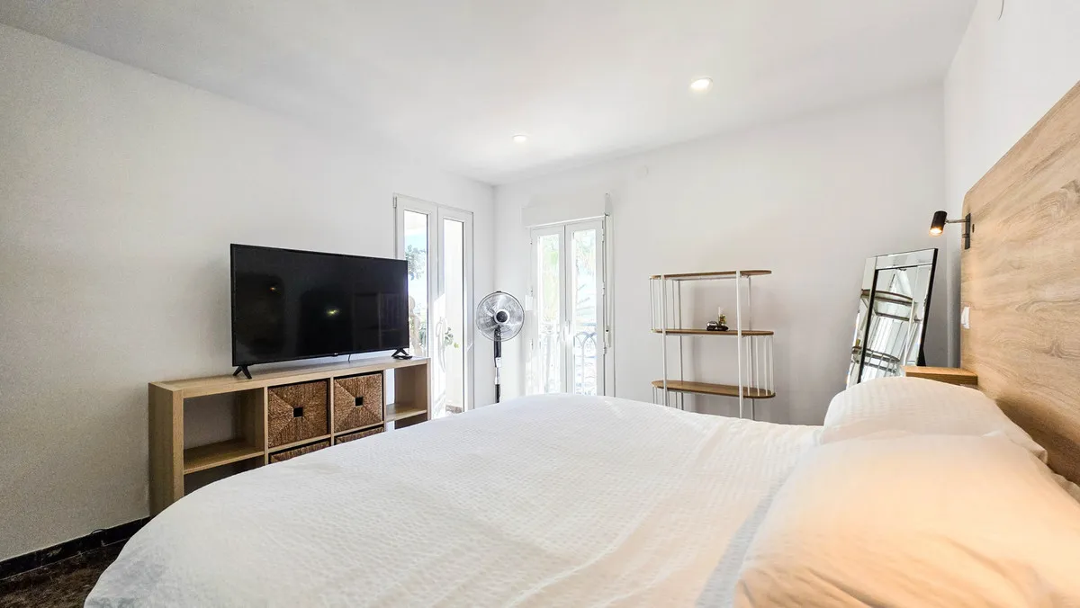 6d22cad5-6d53-4209-81e8-7ac30f2ee4be