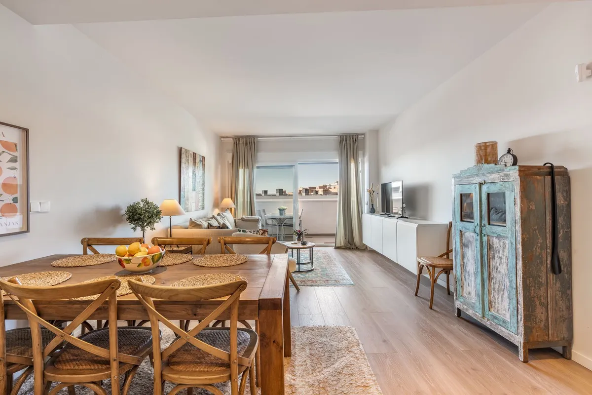 6af2012d-3d38-47d5-bc66-d24d5cdf10c6