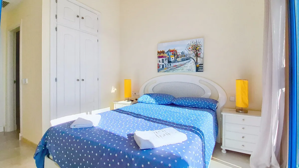 2b6cafd8-c3e5-4ece-a98f-032531f3c94c