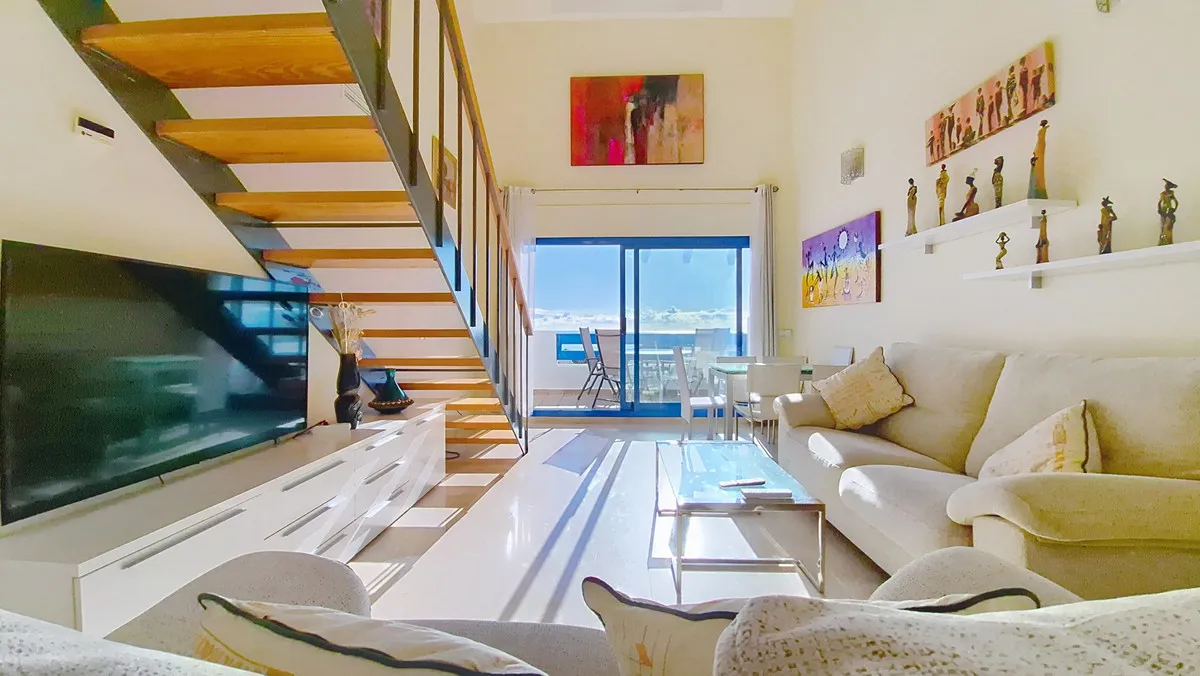 eec395e9-5bd0-4a9a-9f05-0fcf135a7b5c