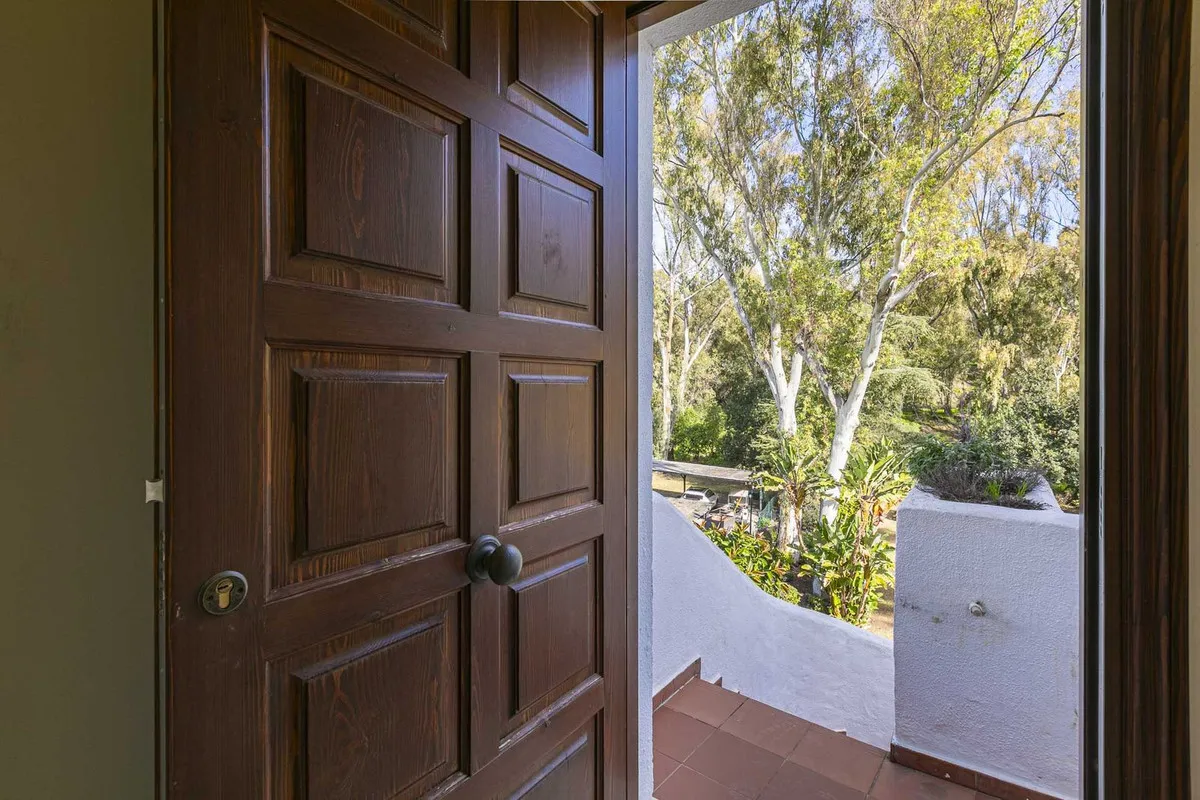 76c94e57-42e1-4af0-9fde-a0de6897f221