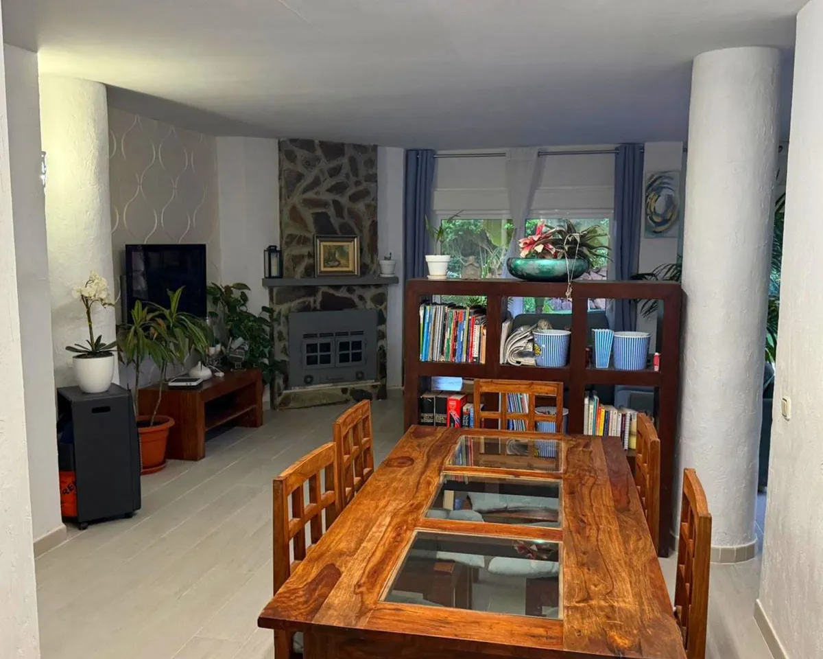 fecc2fd9-7b19-495e-a5fa-c89ae8bd1022