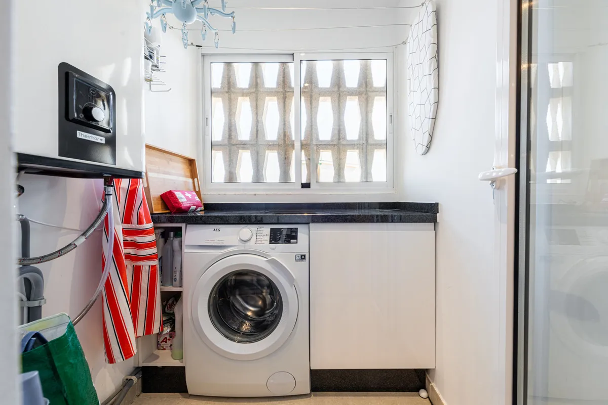 9bb19d4d-14de-425d-9431-91ae1c2ed5bf