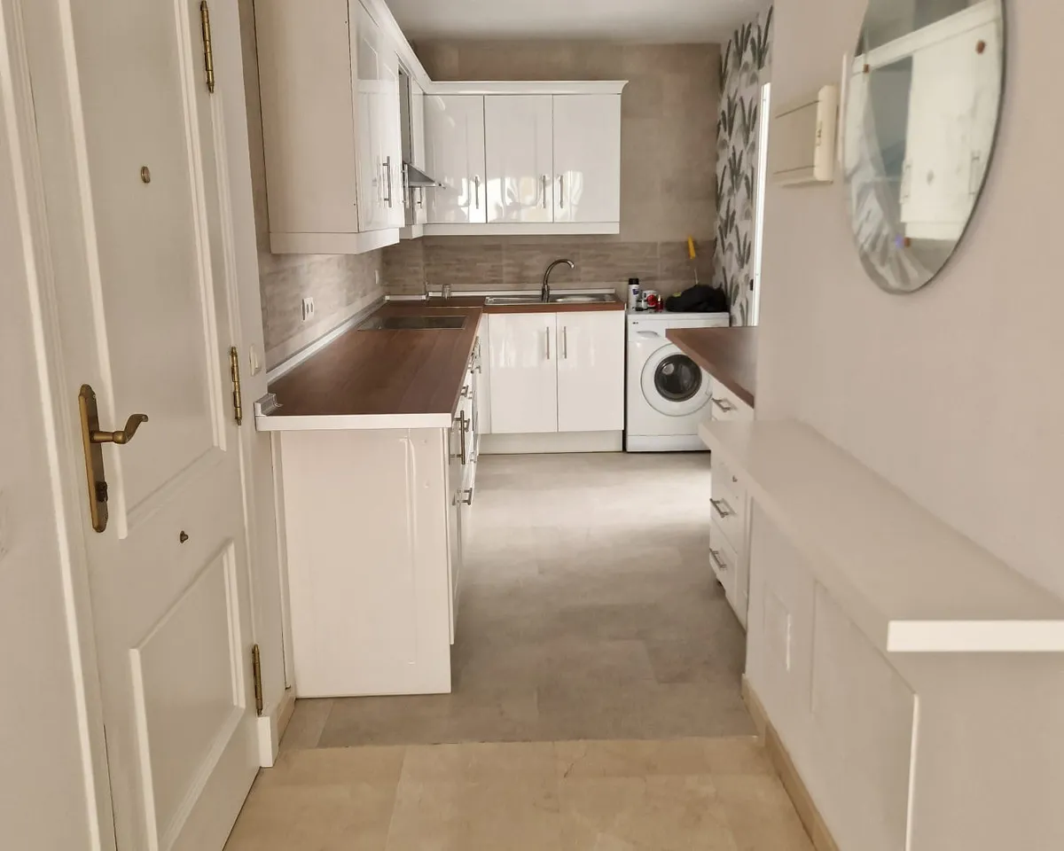 8f6f6366-26b4-4d65-9360-2186993f3935