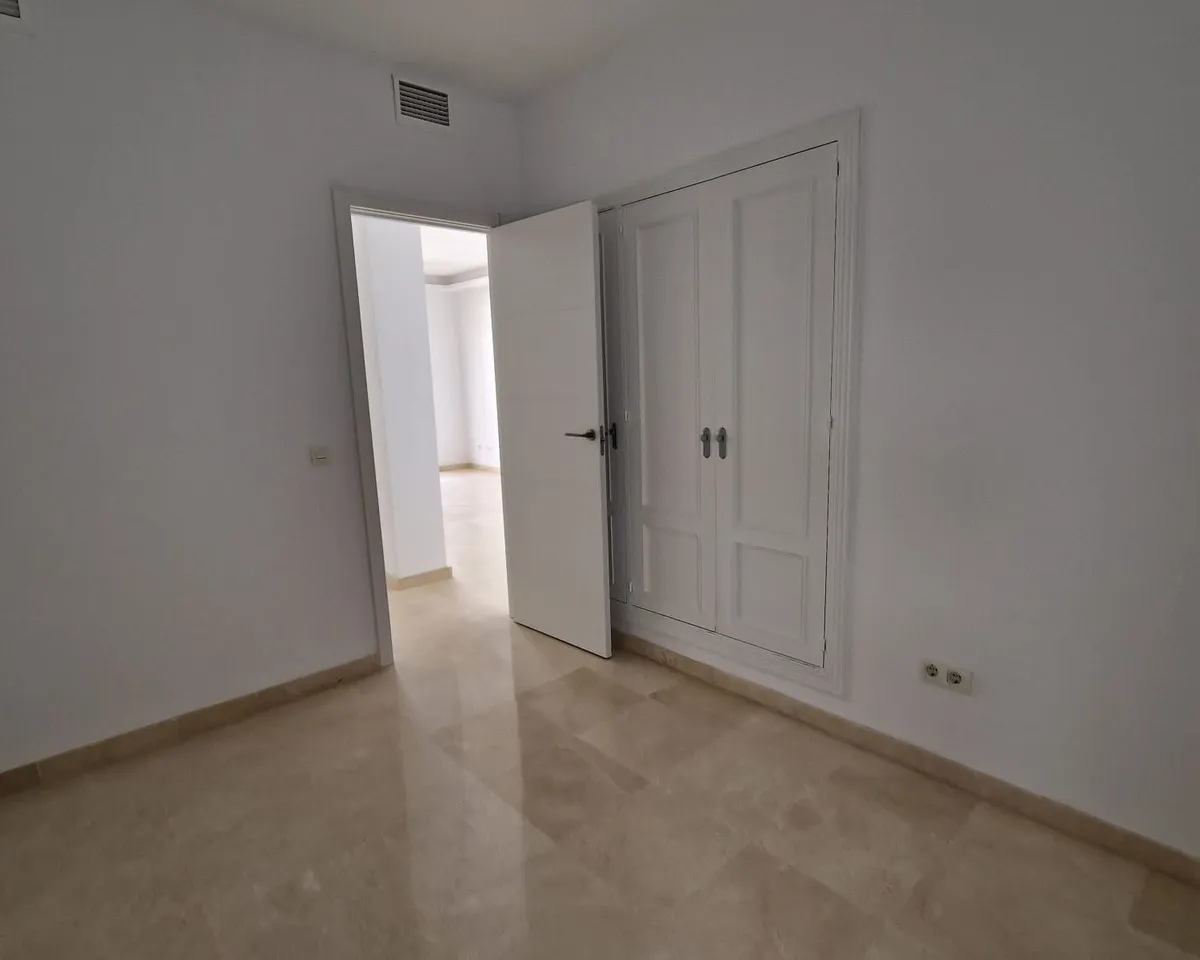 9bd7f8ea-2c75-4f3b-b547-caf832eaca93