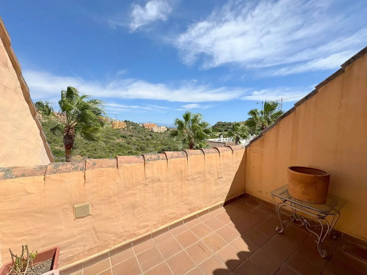 3bb9c1c5-1566-4c60-92a6-fb09f7037946