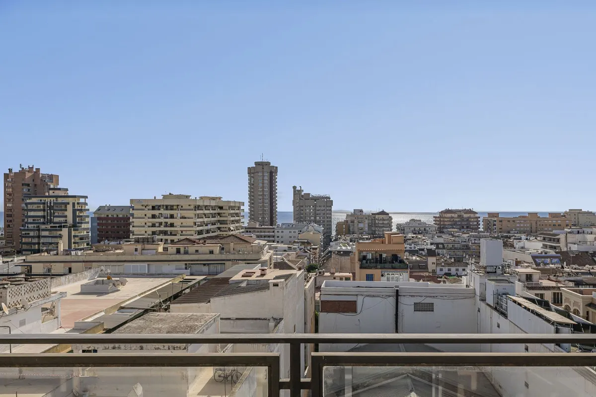 2cde3310-d295-4edb-b733-8fdc0a688e5b