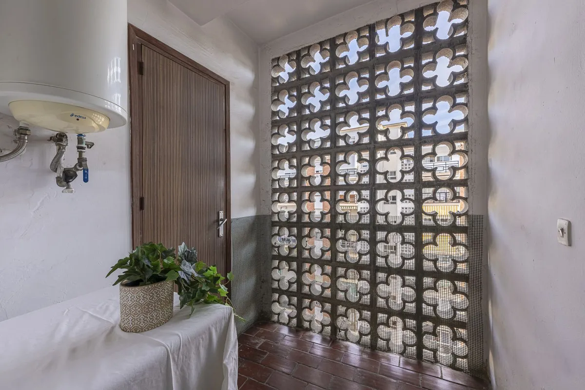 849a3179-4b86-417c-a3e5-21dc4e9c339e