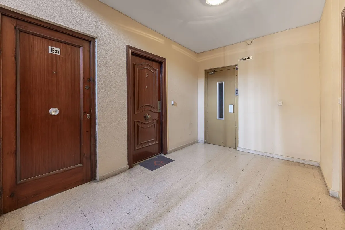 e4395c49-5799-438c-a9f1-1e60650486e7