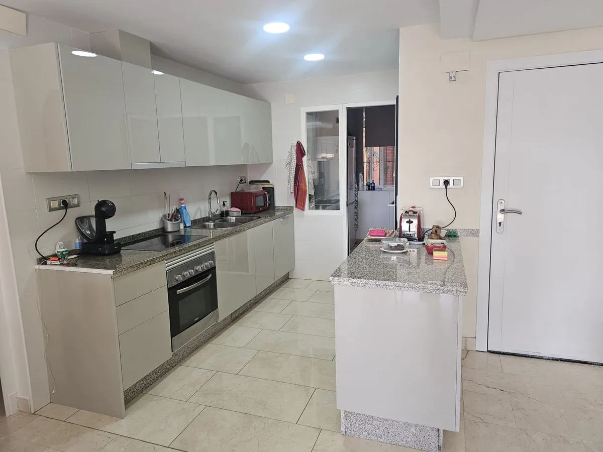 1766497d-2197-42c5-aea0-e2d4683a27c0