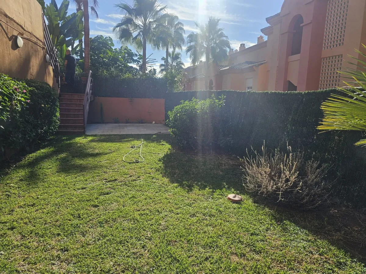 4c7c7c48-f84e-4b1b-b9d6-0763455d7633