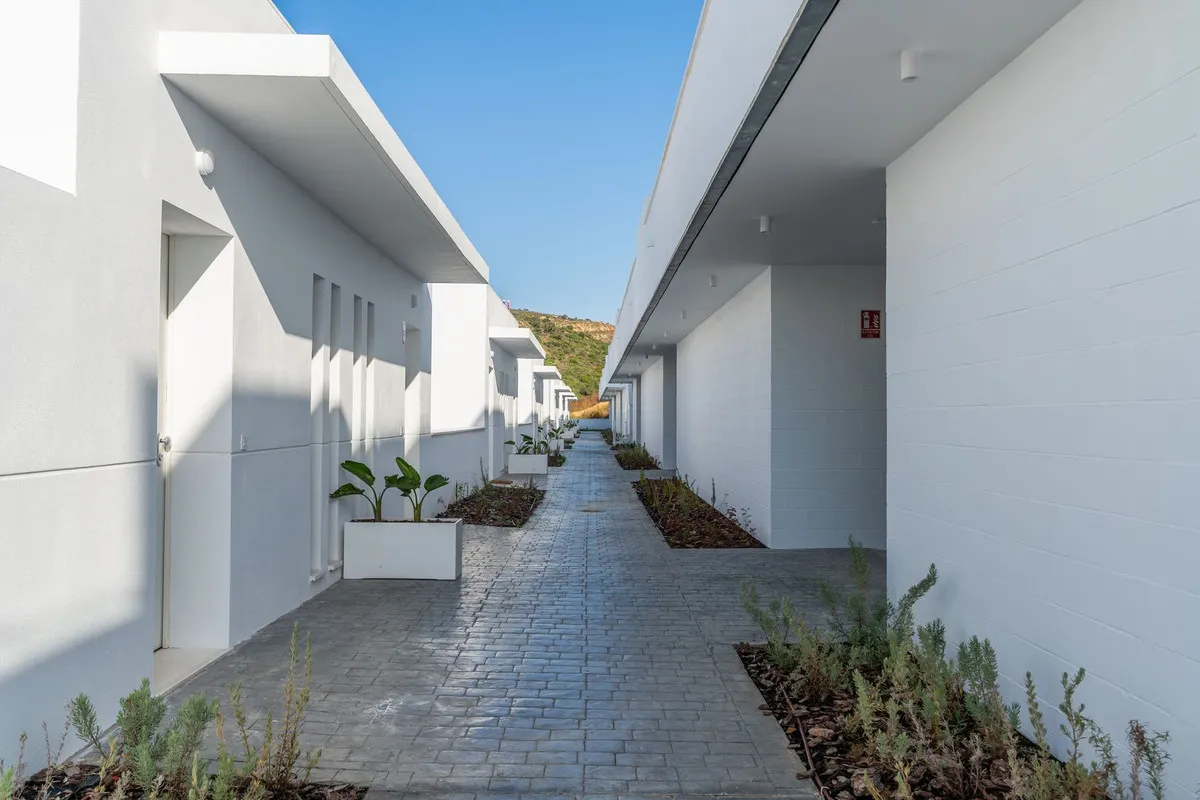 bdd754bb-2219-492d-a512-19e0c25dc302