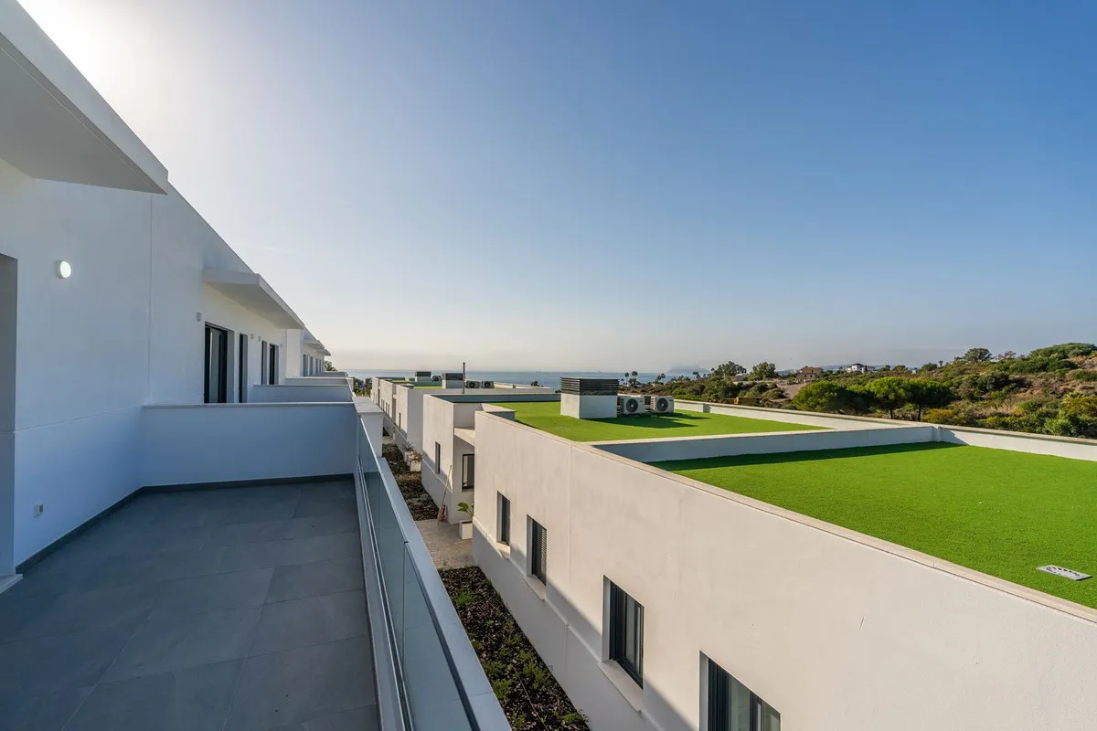 c2232d6b-32e9-4449-8a2e-6e3a8693a991