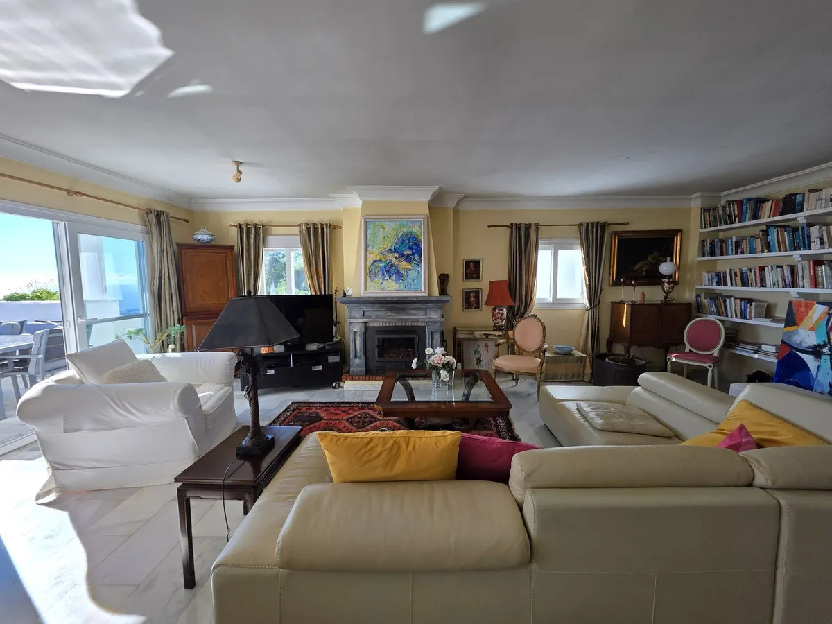 101c97a4-d72d-4e22-900a-7f3483973d66