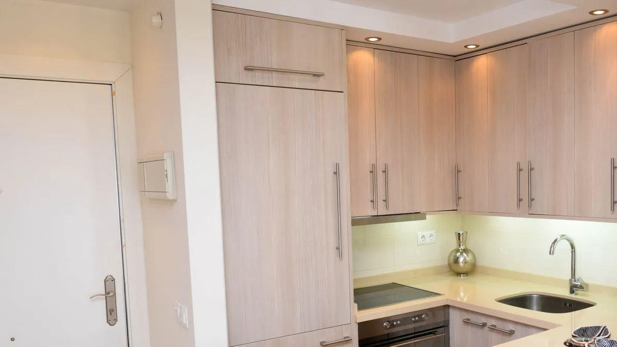 5d296f51-3e6c-41d2-8938-82c4bff41405