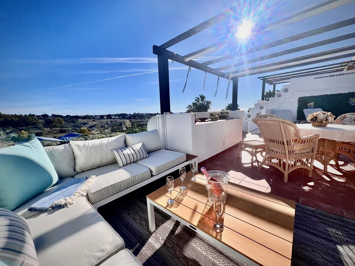 Elegant Las Jacarandas Seaview Apartment