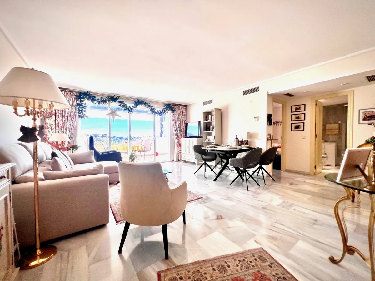 9bcb3b41-e3f9-4b5d-ae07-3e8d0472609c