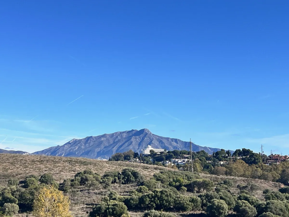 db3c2e4f-316d-4d57-a519-23037d324722