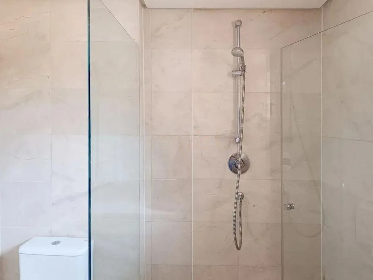 c3e748ca-f4bb-4c78-b8fc-f220f4e21622