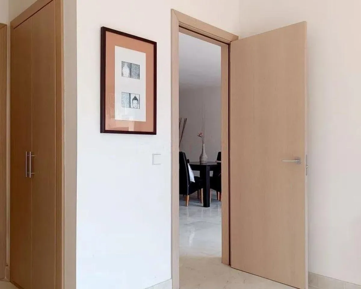 d51540f5-fc8c-4d5b-928b-c028d30d8cf0