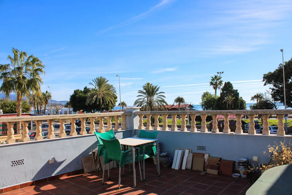Seaside Haven with Roof Terrace in Torre del Mar