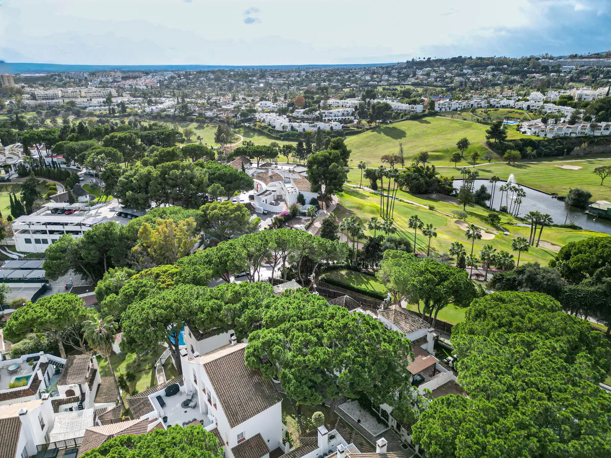 8f3381d2-68aa-4b7c-853e-8109143ec214