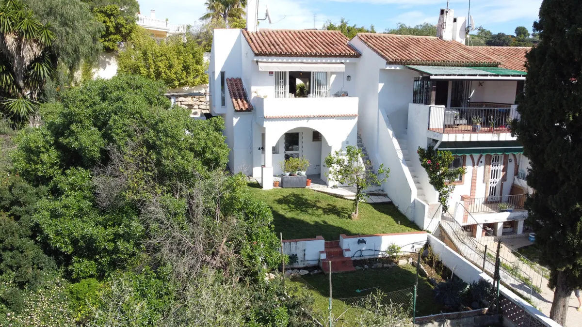 6132d646-c8e9-4a2a-b38c-bc438873d277