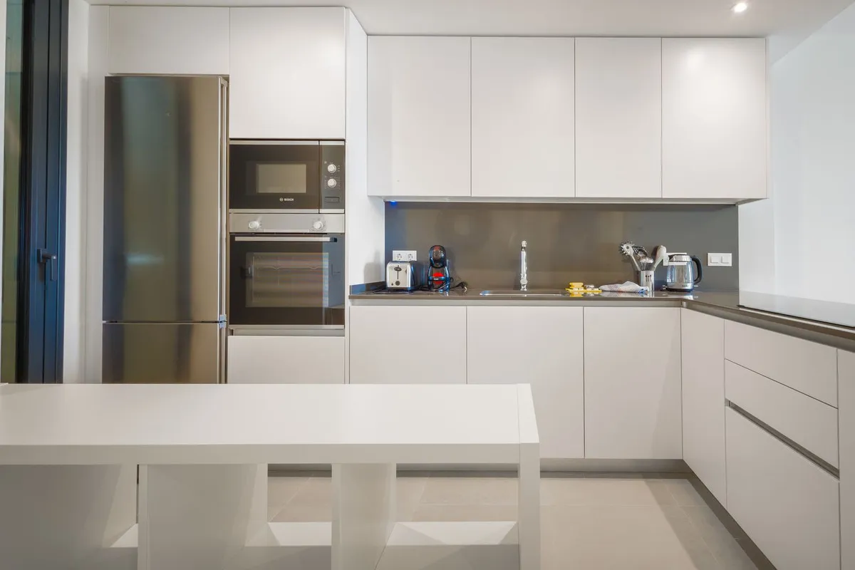 a15ca638-b9fe-4aea-9f58-80412ba60209