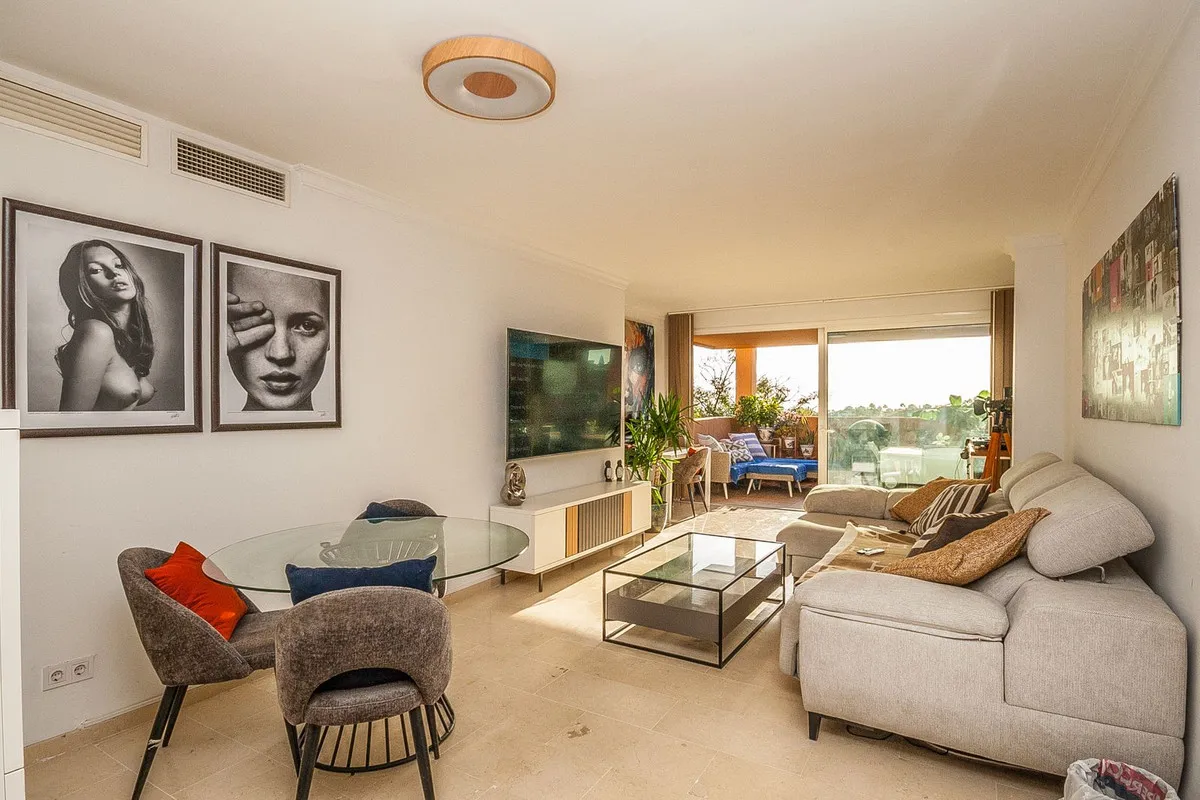 d4ed5da6-2f50-45a7-9c5a-ba932ae66c89