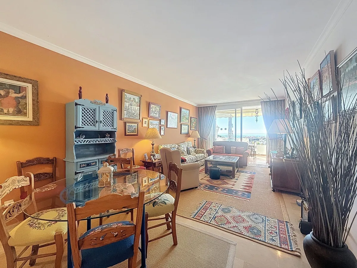 72010957-b311-41b9-b0c2-4aadfd14a03a