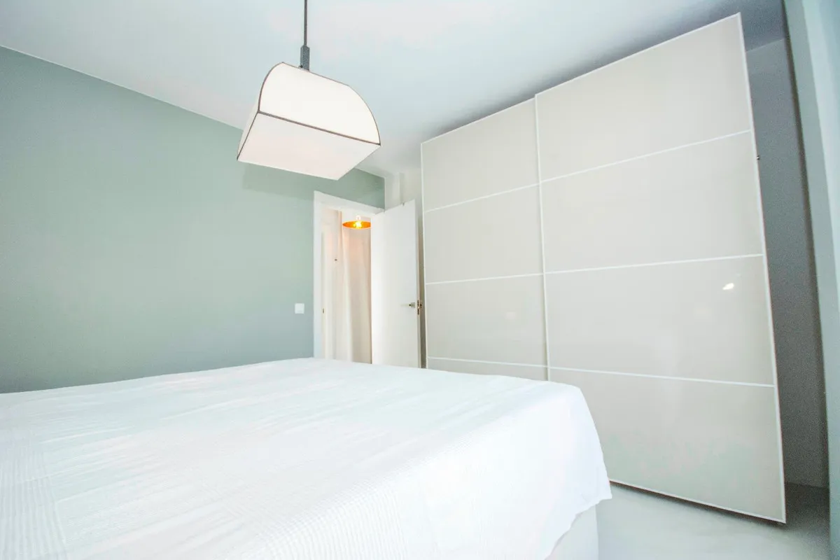 31406628-e624-463f-bfee-5fe871981cbc