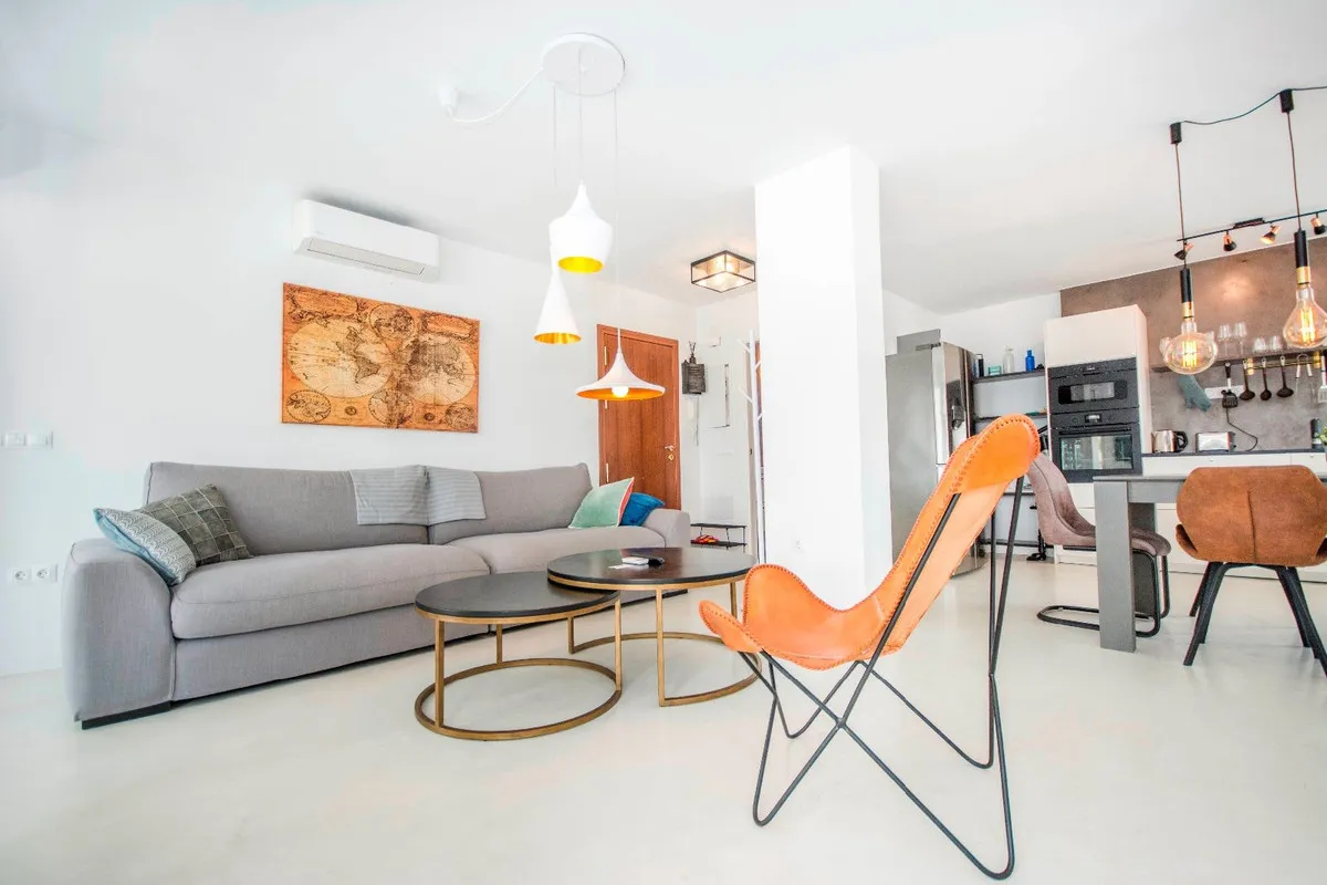 862d13ec-a559-493e-af24-701f0b5755cf