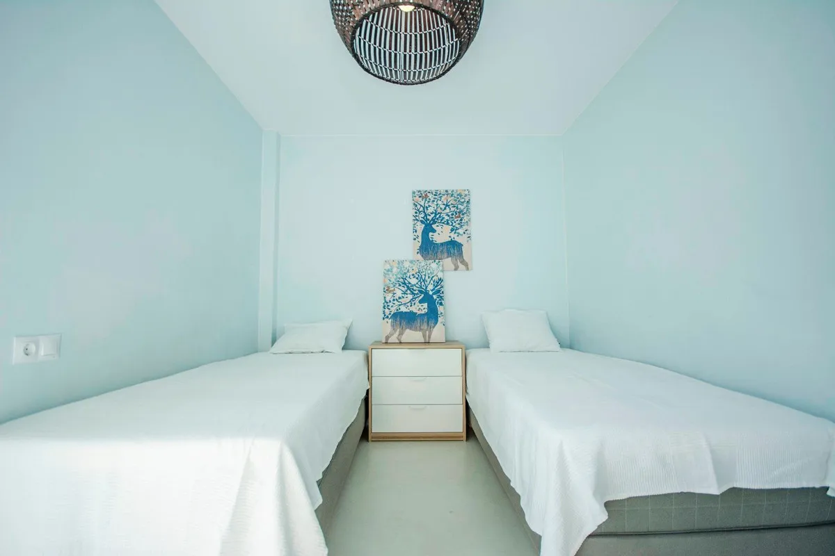 8711f7d2-3fc1-4a48-ac63-1a2044fa29ee