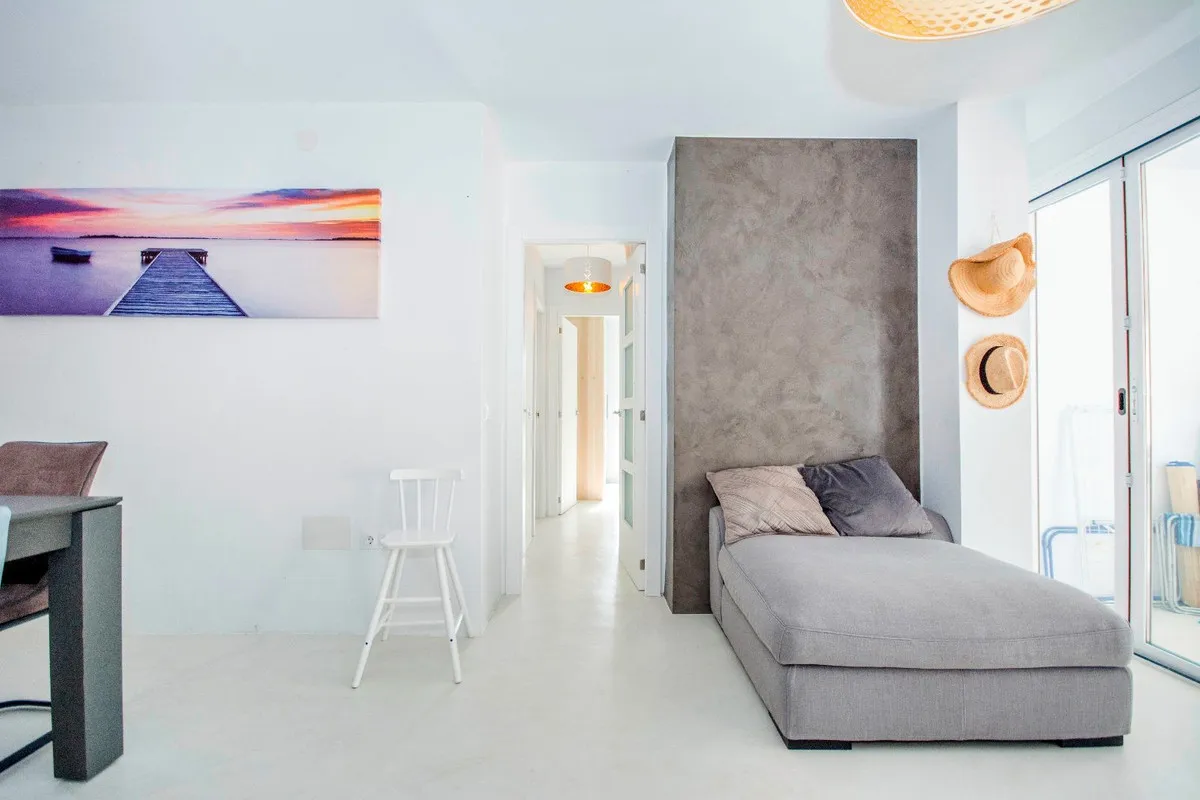 e091035f-5d29-495f-9b79-38693b1545d9