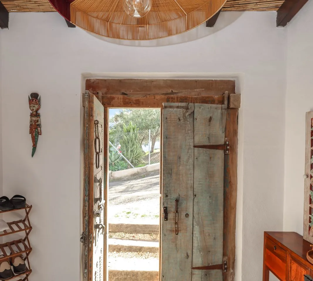 0a3700bc-7f15-4934-9fd2-08a6c08c569d