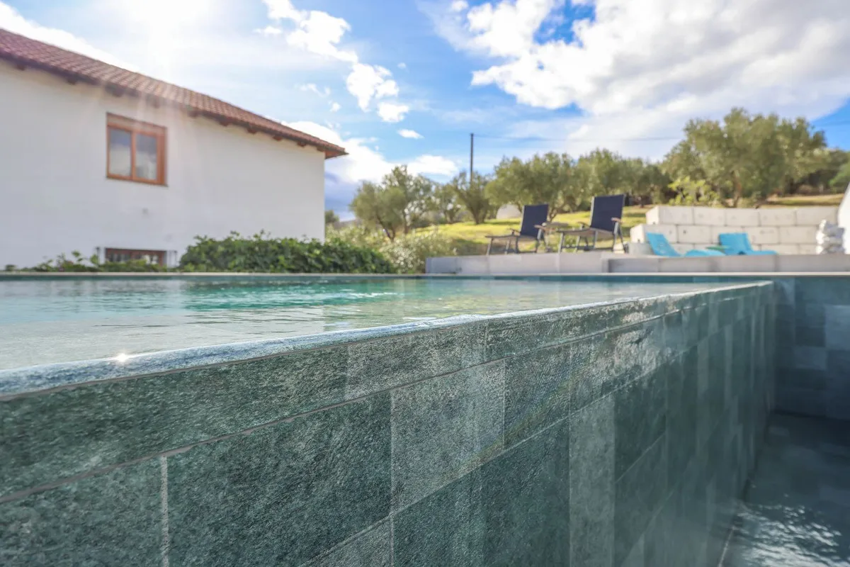 3a9b5a94-ebd8-466e-9ed8-830ea992df0e