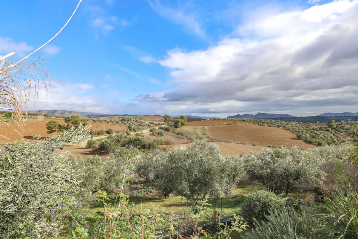 3b8cfb72-5409-4046-aaee-f0d4ed8fb11b