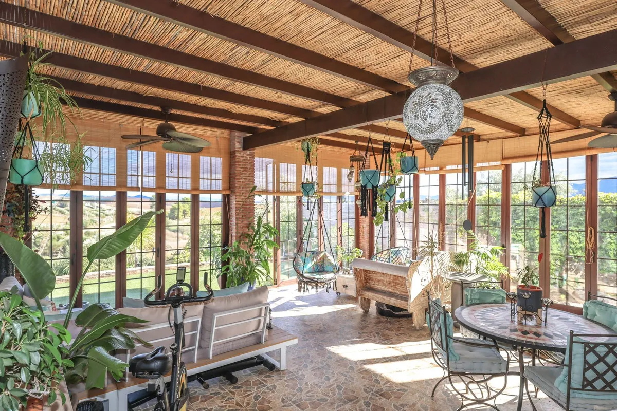 d32069b2-0787-4d8a-9fc1-adbd2d138824