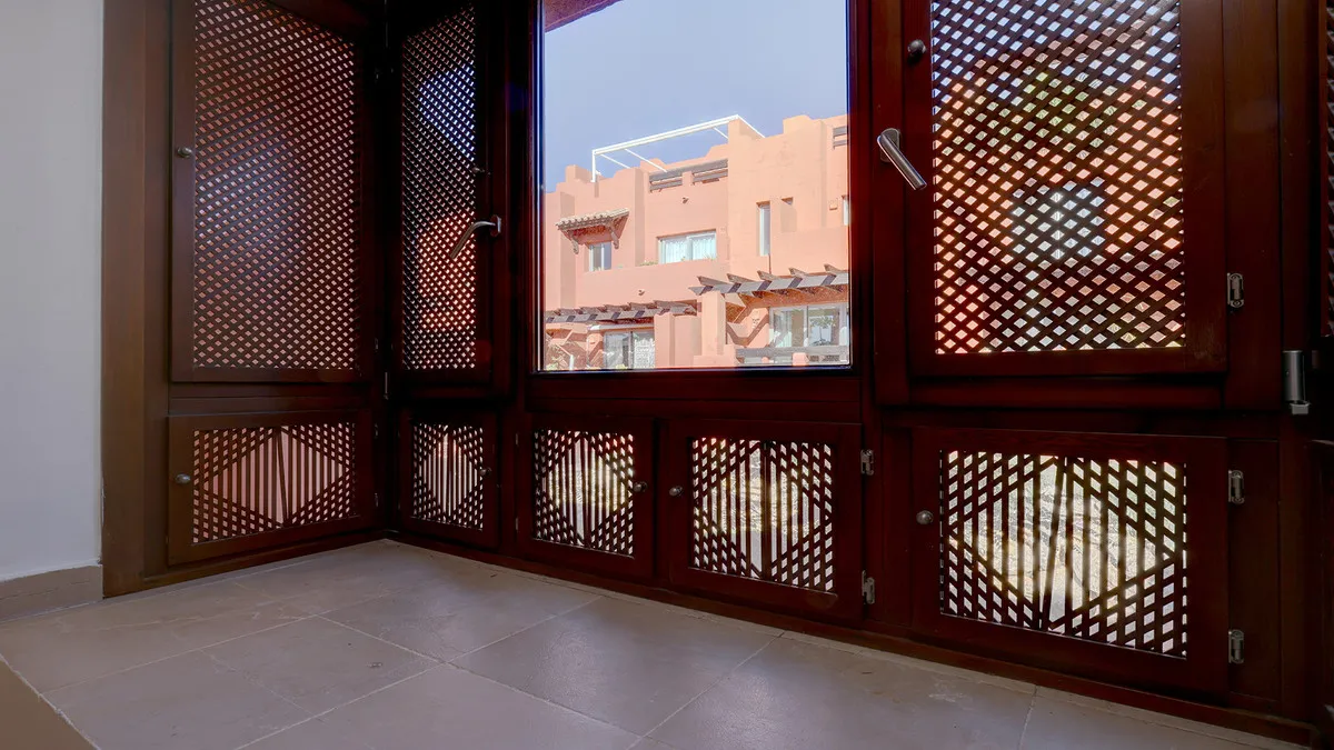 4f85f474-9e5c-43d5-96ad-4e20d69967f1