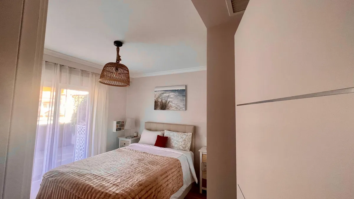 09d9ce98-c13a-468a-bd76-808f86ac351a