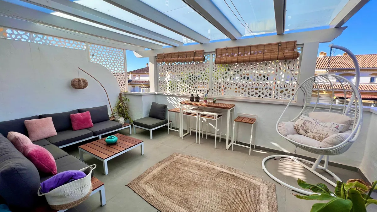 8cbb014d-42fc-4d76-bb6d-8557814d317f