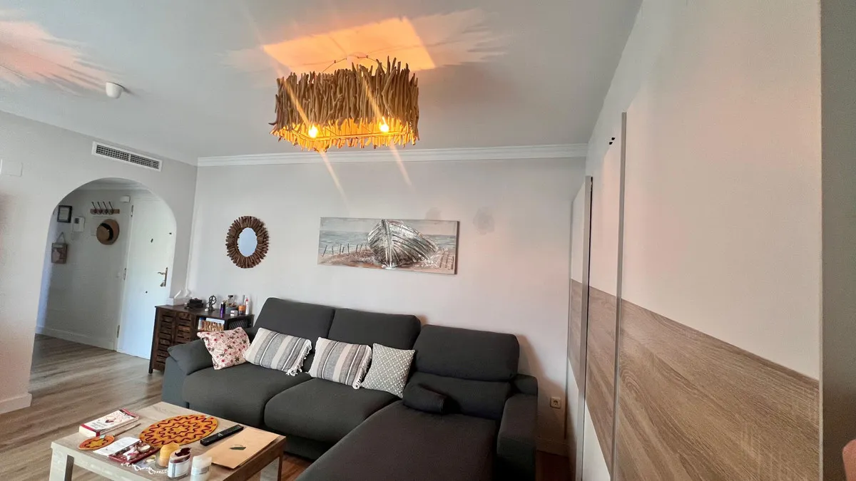 8d4ad371-5ecd-45a5-a2de-ac600a23a972