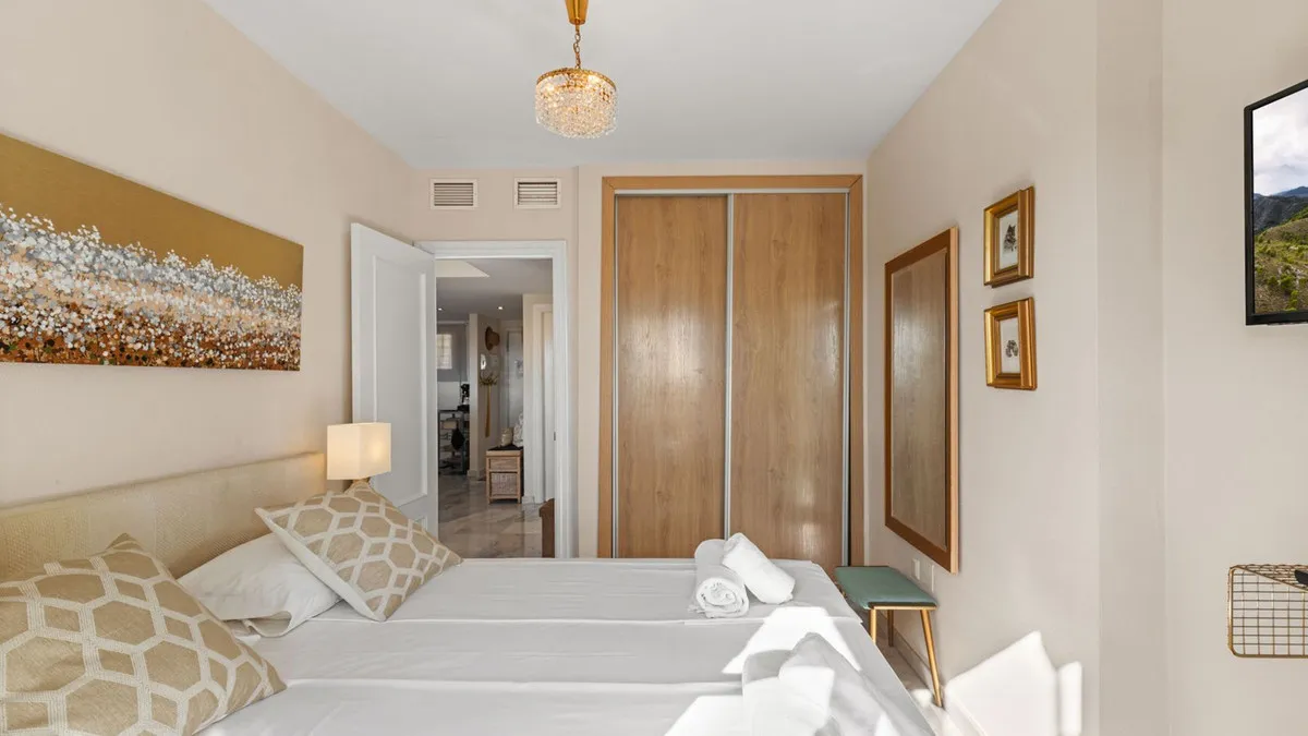 a365b600-c654-486b-b896-f6503b5dd486