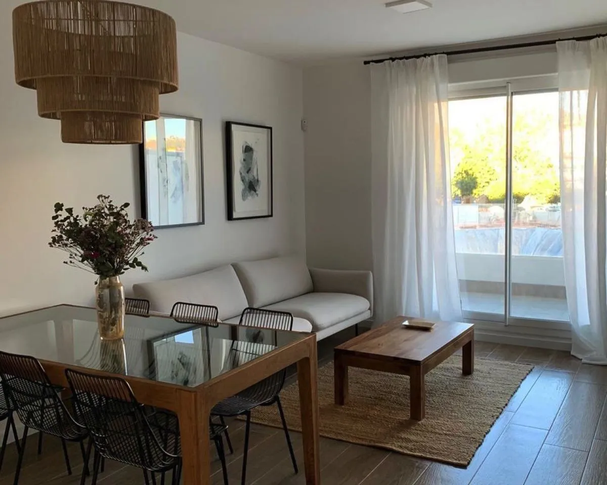 e0755cf1-ca32-4afd-8a52-912882342cd5