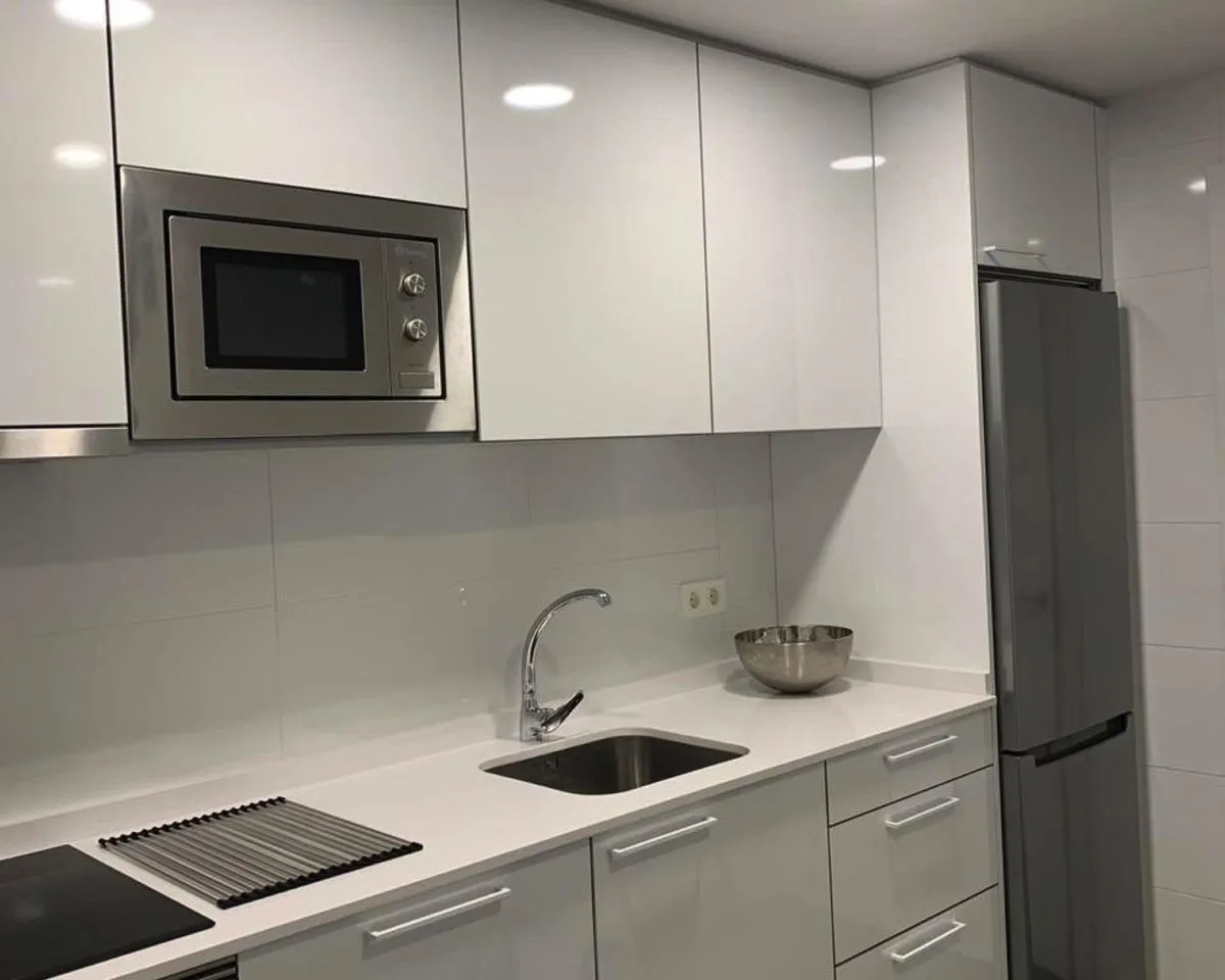 e8a17379-820f-4107-9731-c44694af8729