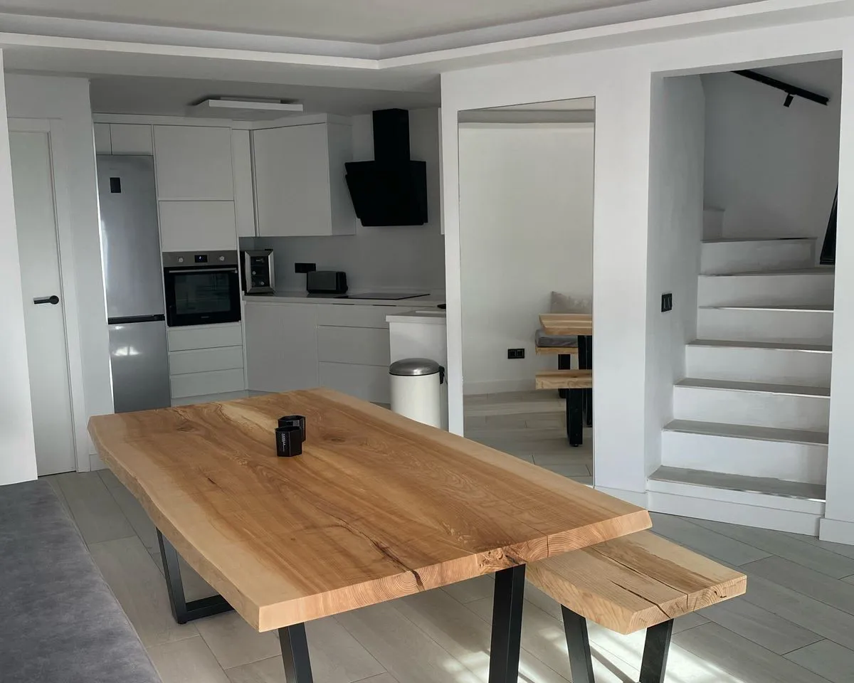 1684d02a-07f1-4228-b75d-417bcea1d70d